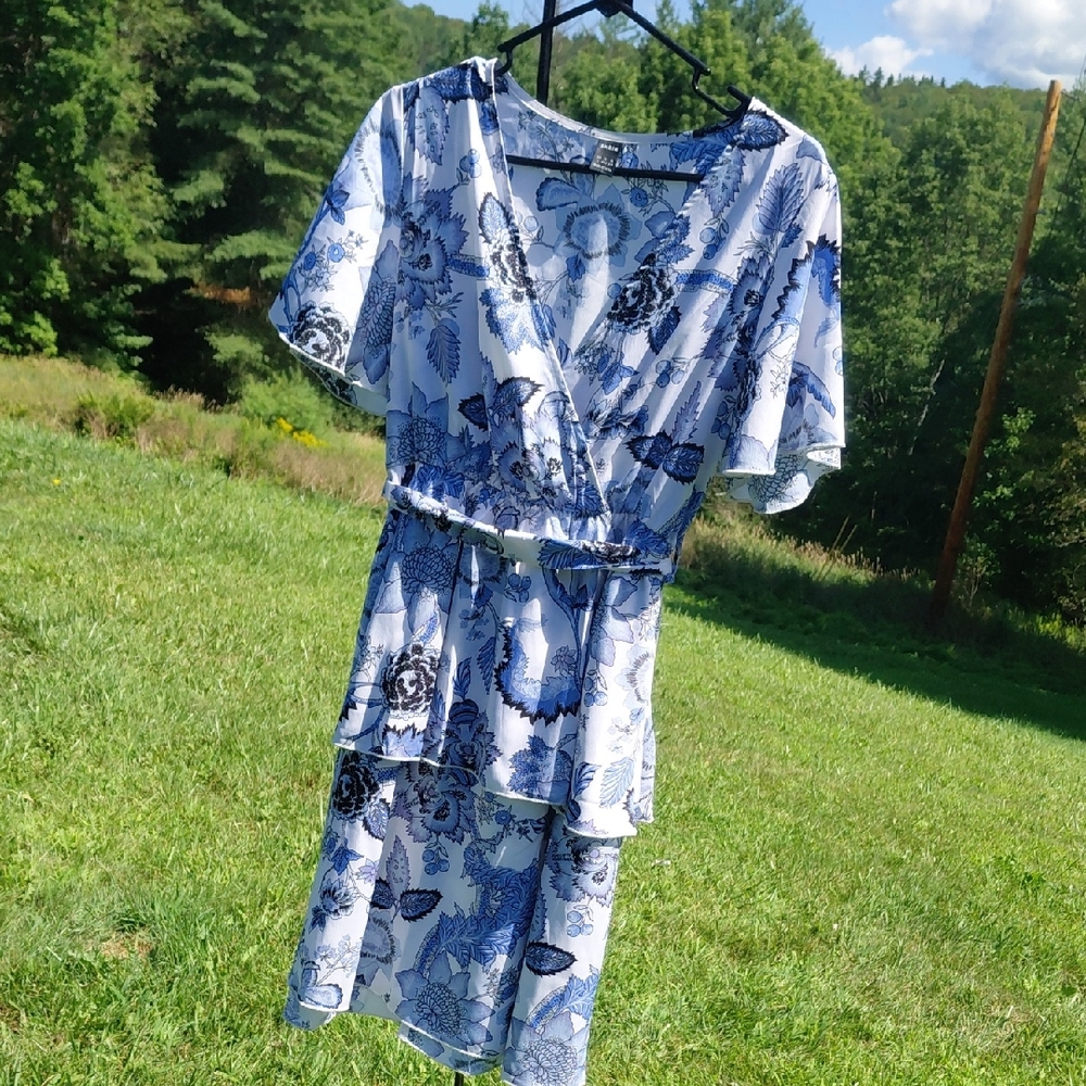 SHEIN Blue and White Floral Dress